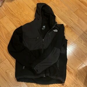 Northface authentic men’s jacket fleece and micro fiber, black great condition